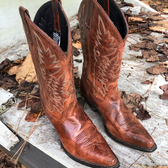 authentic laredo western boots